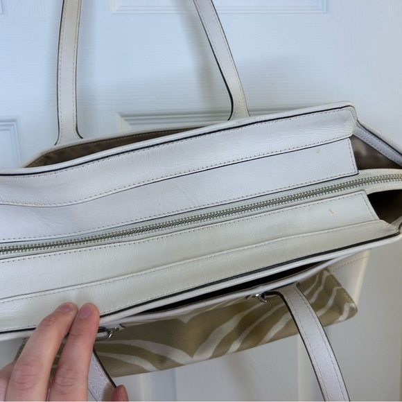 Coach Taylor Carryall Zebra Stripe Leather Canvas LG Satchel Tote F27009 summer - Picture 8 of 16